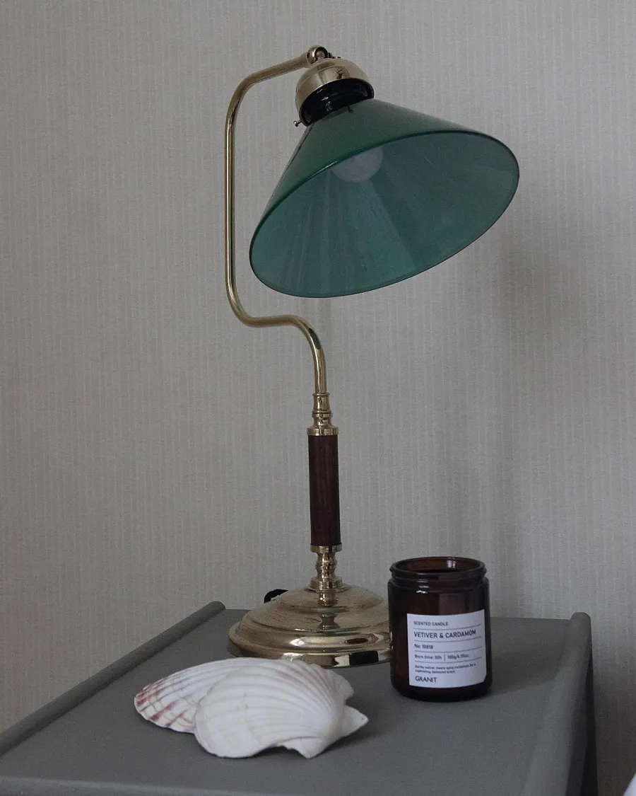 STILARS di GOBBI ANGELO S.n.c. Bordslampor|Bordslampor I Mässing|Bordslampa 1903 - Mässing med grön skärm