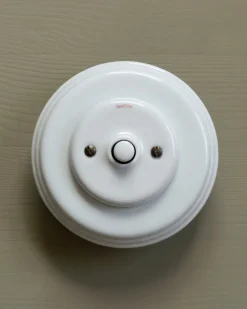 Fontini S.A. Strömbrytare Med Dimmer|Strömbrytare I Porslin|Dimmer tryckknapp vitt porslin - Fontini infällt