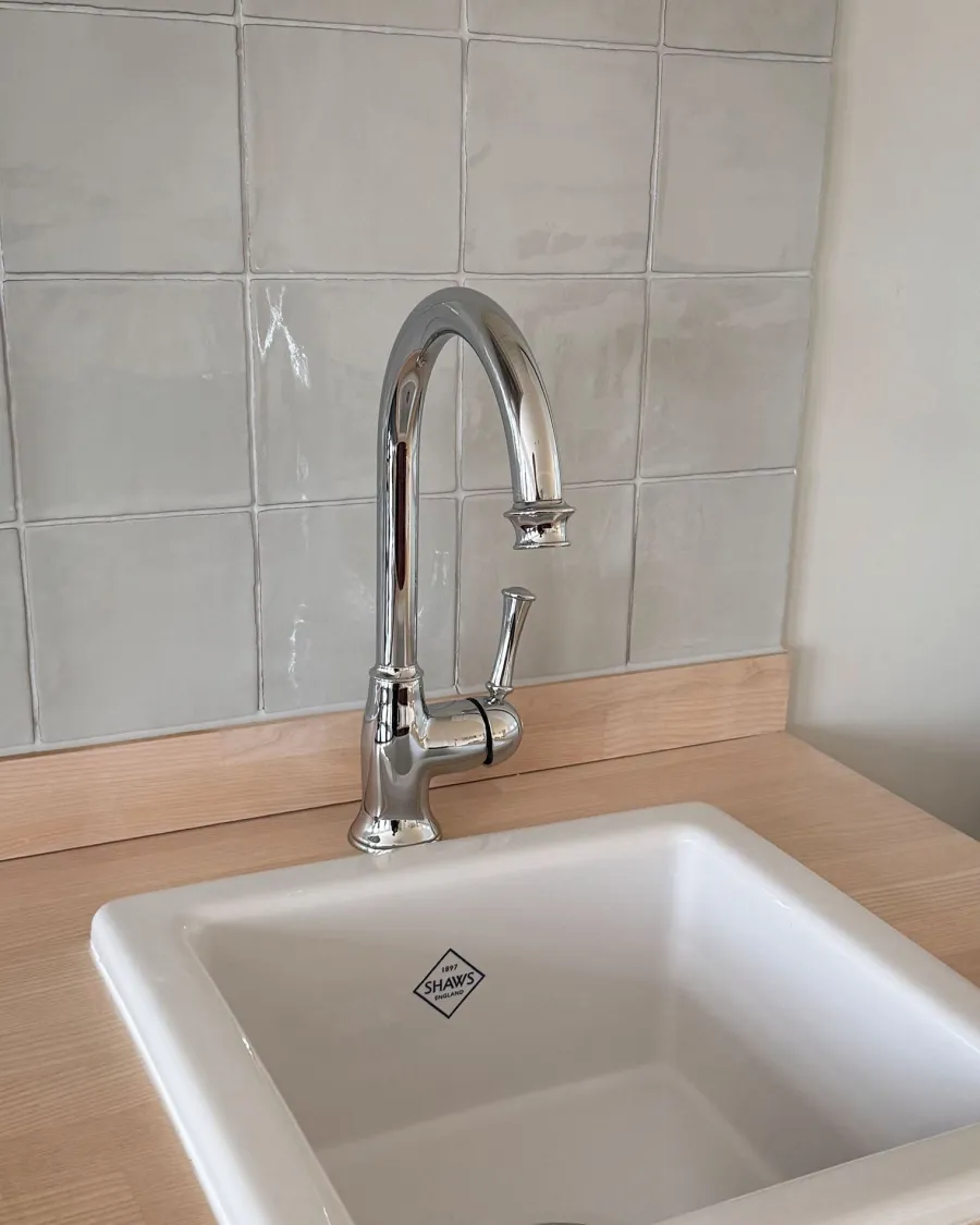 Badex AB Diskhoar I Porslin|Diskho - Shaws Belthorn 38 cm