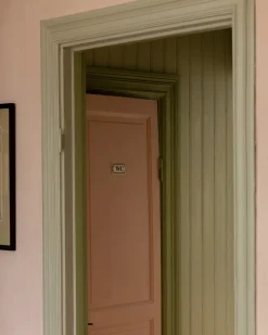 Emaljehuset Emaljskyltar|Emaljskyltar & Dörrskyltar|Emaljskylt - WC vit/svart