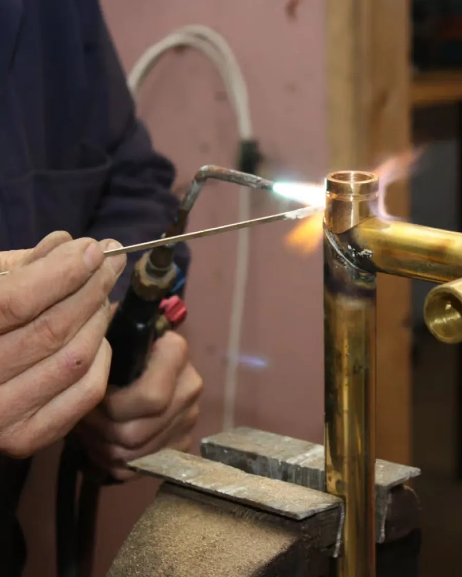 Sanova AB Handdukstorkar|Handdukstorkar Med El|Handdukstork - London mässing, elanslutning