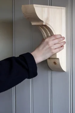 Nordingrå Trä AB Hatthyllor|Krokar|Hatthylla - C1 furu, 115 cm