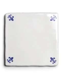 Cevica S.L. Blått Kakel|Vitt Kakel|Kakel Mayfair - Elfenbensvit/blå lilja 13 x 13 cm blank, lätt vågigt