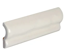 Cevica S.L. Bröstlister|Cremevitt Kakel|Kakel Mayfair - Elfenbensvit bröstlist 5 x 15 cm blank, lätt vågigt