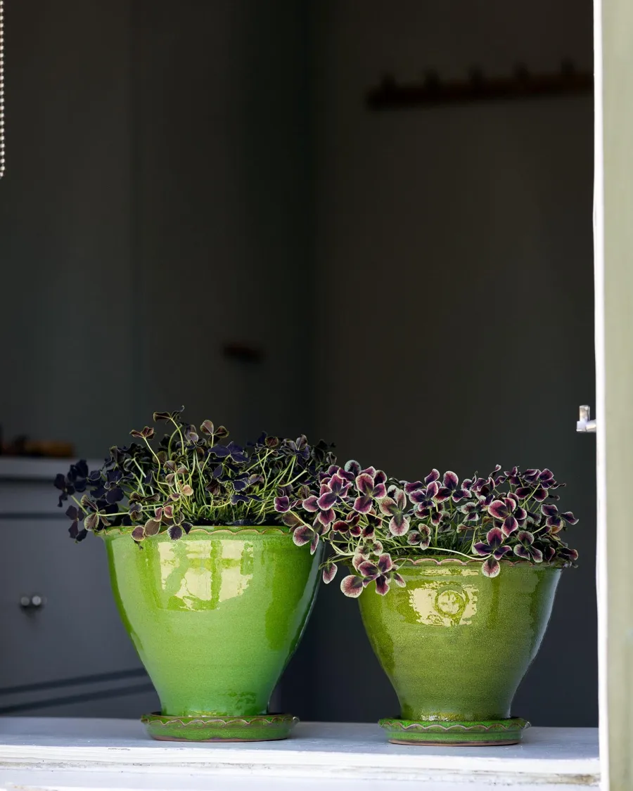 Sturehofs Krukmakeri Presenttips|Blomkrukor & Vaser|Kruka Sturehof - Adelcrantz, 21 cm grön