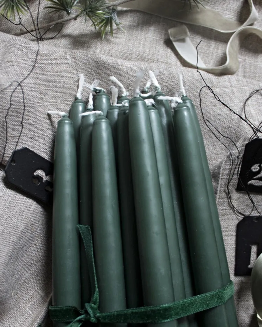 Liljeholmens Stearinfabriks AB Ljusstakar|Juldekoration|Liljeholmens Christinaljus - 8-pack mörkgrön