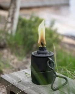 SCANDINAVISK SPISMILJÖ AB Inredning I Gjutjärn|Juldekoration|Oljelampa - Fotogenlampa gjutjärn Småland