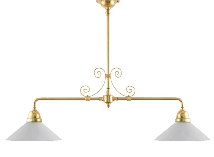 Karlskrona Lampfabrik Spelbordslampor|Stora Taklampor|Taklampa - Spelbordslampa med ornament mässing, vita skärmar