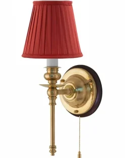 Karlskrona Lampfabrik Vägglampor I Mässing|Vägglampor Med Tygskärm|Vägglampa - Ribbing mässing, röd skärm