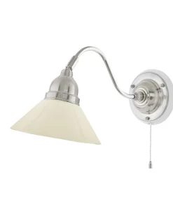 Karlskrona Lampfabrik Vägglampor I Nickel|Vägglampor Med Glaskupa|Vägglampa - Runeberg nickel benvit skomakarskärm