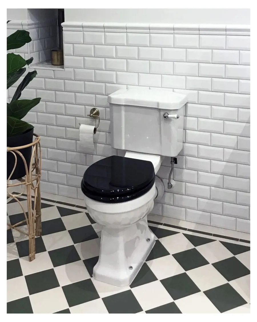 Badex AB Golvstående Toaletter|WC - Burlington golvstående toalett, smal cistern & sits, gulddetaljer