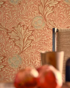 Sanderson Design Group Brands Ltd Mönstrade Tapeter|Blommiga Tapeter|William Morris & Co. Tapet - Apple rust gold