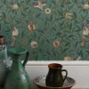 Sanderson Design Group Brands Ltd Mönstrade Tapeter|Blommiga Tapeter|William Morris & Co. Tapet - Bird & Pomegranate Bayleaf/Cream