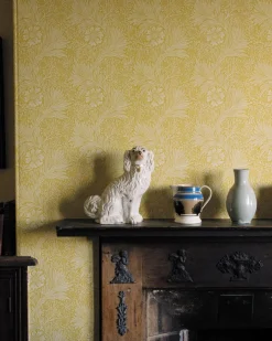 Sanderson Design Group Brands Ltd Mönstrade Tapeter|Blommiga Tapeter|William Morris & Co. Tapet - Marigold Sap Green