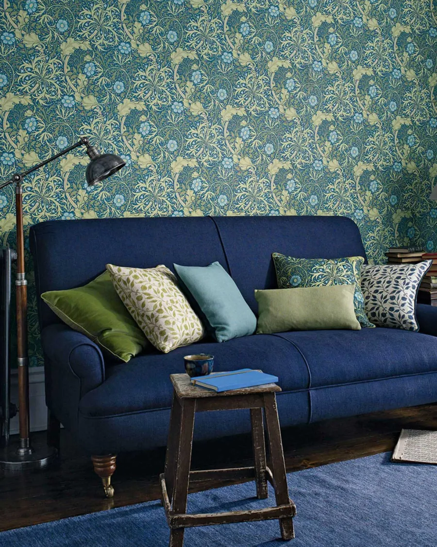 Sanderson Design Group Brands Ltd Mönstrade Tapeter|Blommiga Tapeter|William Morris & Co. Tapet - Morris Seaweed Cobalt/Thyme