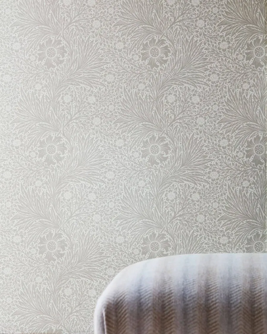 Sanderson Design Group Brands Ltd Mönstrade Tapeter|William Morris & Co - Tapeter|William Morris & Co. Tapet - Pure Marigold Black Ink