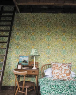 Sanderson Design Group Brands Ltd Mönstrade Tapeter|William Morris & Co - Tapeter|William Morris & Co. Tapet - Woodland Weeds sap green