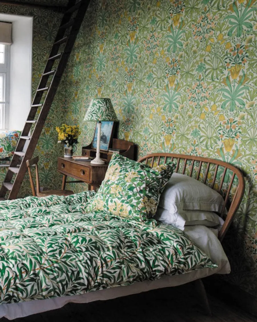 Sanderson Design Group Brands Ltd Mönstrade Tapeter|William Morris & Co - Tapeter|William Morris & Co. Tapet - Woodland Weeds sap green